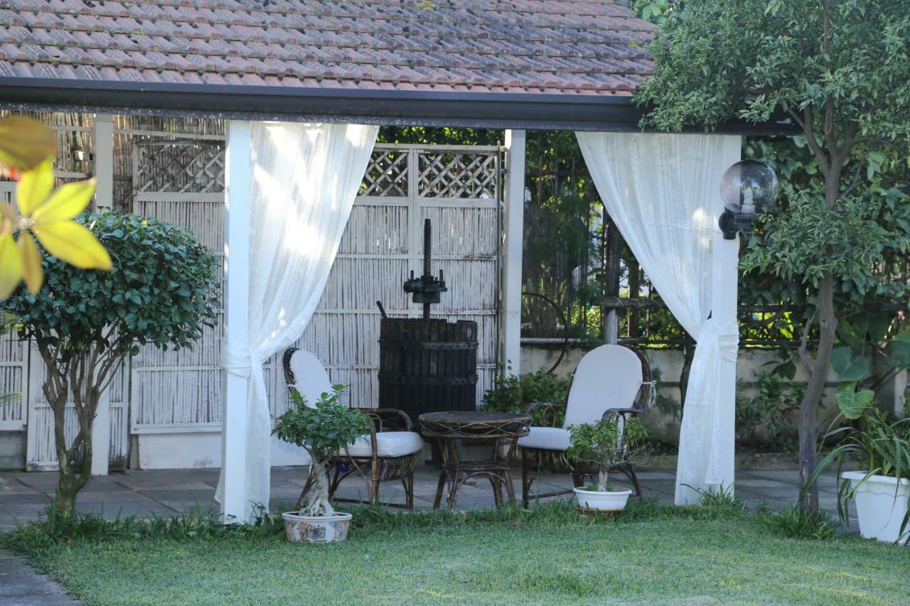 B&B Maison Blanche Pompei Exterior photo